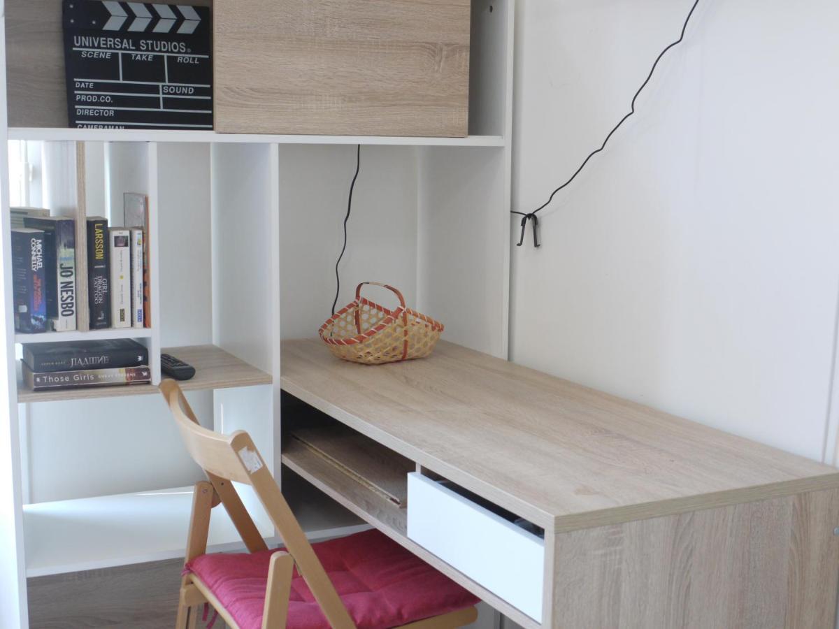 Beach - A Modern Studio Flat In Central Νίκαια Εξωτερικό φωτογραφία